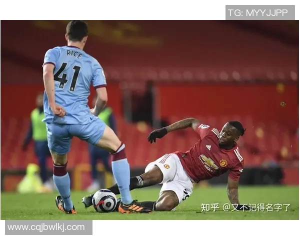 曼联与曼城对决预测视频分析揭示比赛关键因素与胜负走势